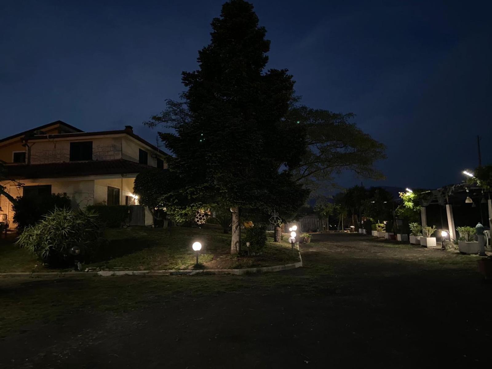Al Rifugio Lejlighed Montecorvino Pugliano Eksteriør billede